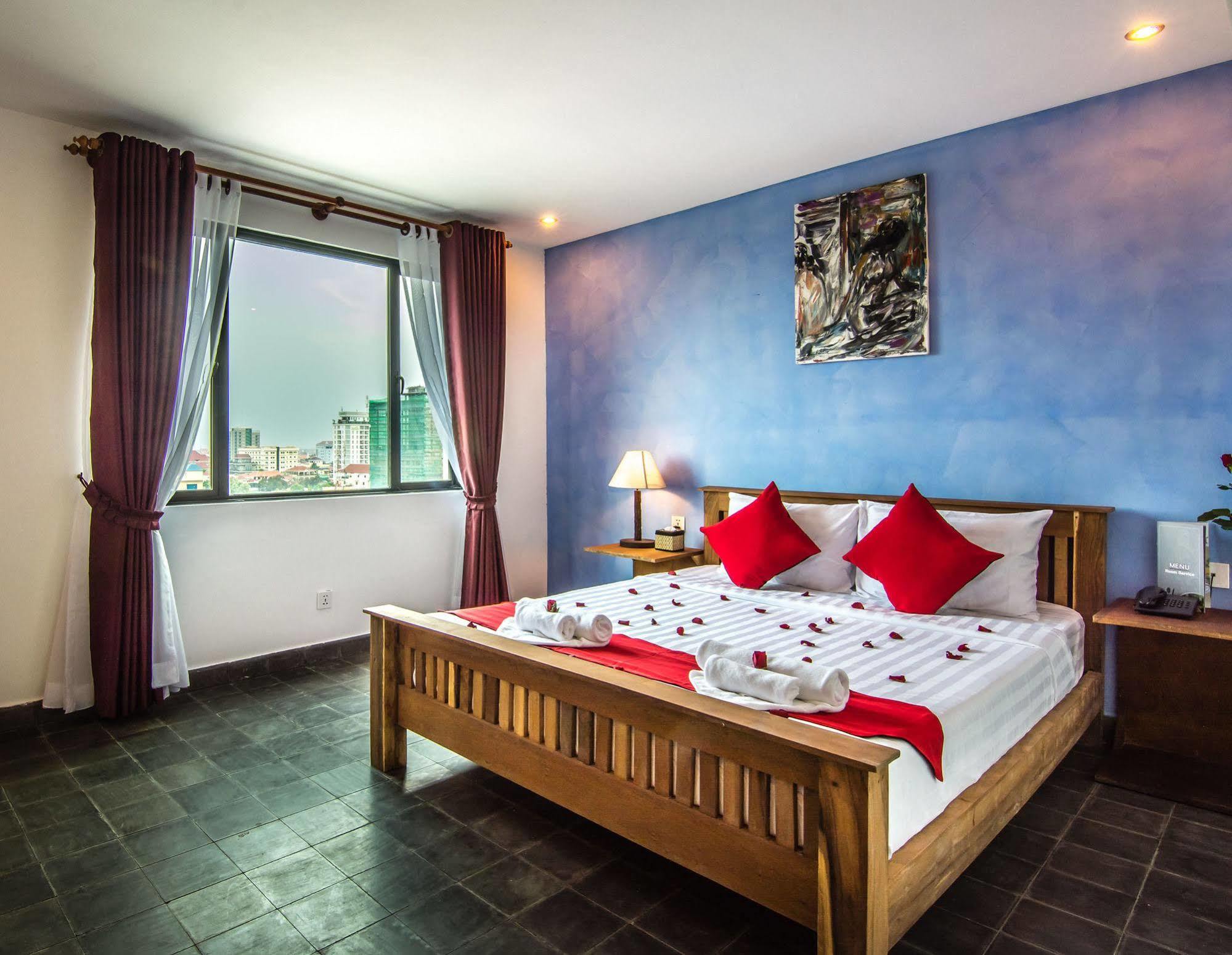 Diamond Palace Resort & Sky Bar Phnompen Kültér fotó